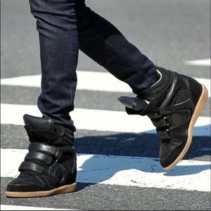 Great pair of high top Weges in great shape!